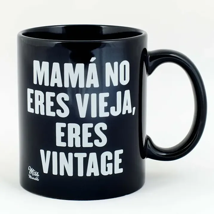 Taza Mamá no eres vieja, eres vintage
