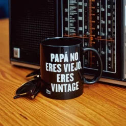 Taza Papá no eres viejo, eres vintage