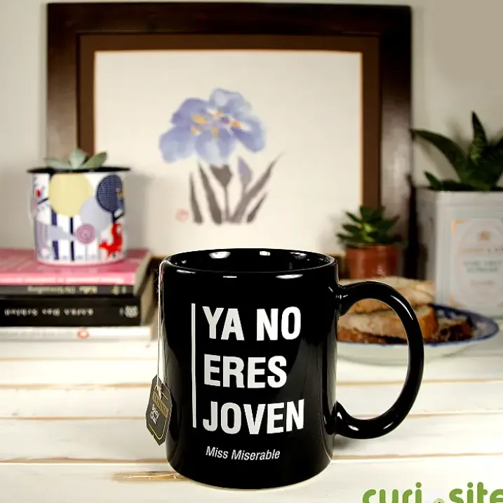Taza para cumpleaños Ya no eres joven