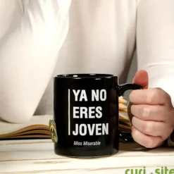 Taza para cumpleaños Ya no eres joven