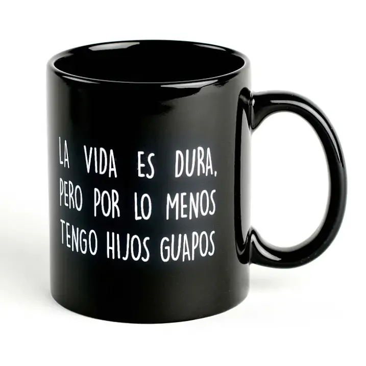 Taza para padres Por lo menos tengo hijos guapos