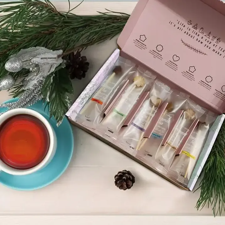 Tea Pop. Caja regalo premium con 18 tés en stick