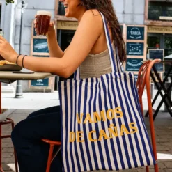 Tote bag de rayas con mensaje Vamos de cañas
