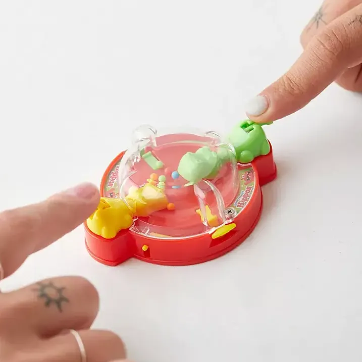 Tragabolas en miniatura